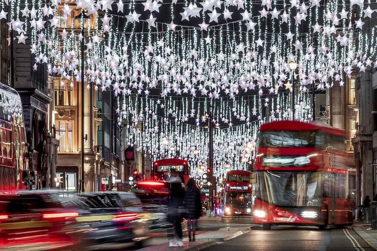 oxford-street-conhe-a-a-rua-mais-movimentada-da-europa-dicas-londres